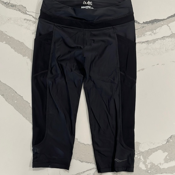 Saucony bullet series knee length running tights. Size small. - Picture 1 of 4